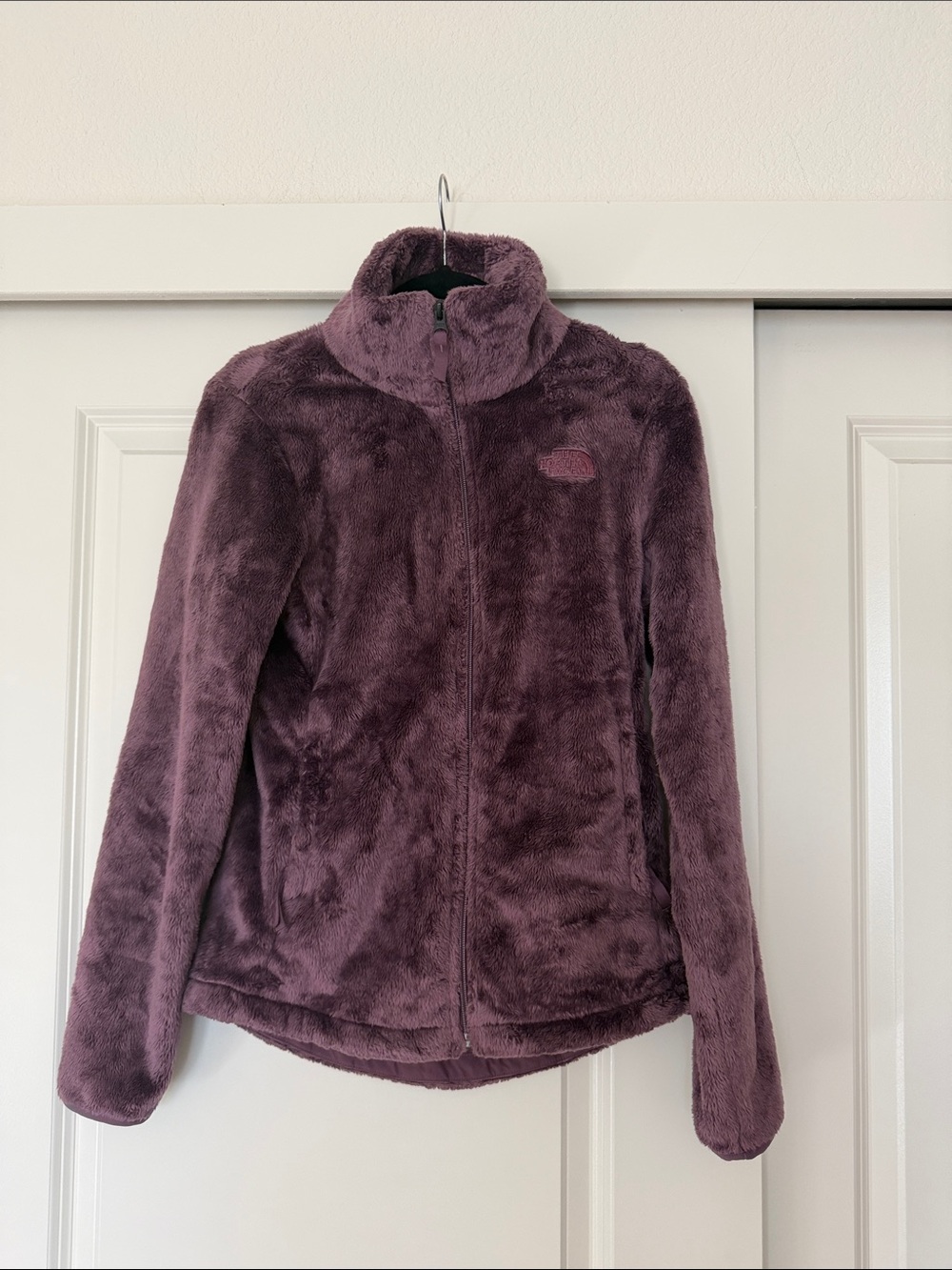 The North Face Women's Plum Teddy Full-Zip Jacket XS like new without tags
